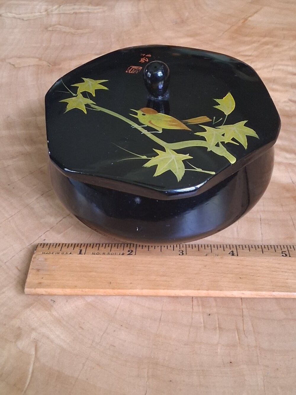 Vintage 1950s Japanese Lacquer Dresser / Powder Bowl with Lid - Picture 13 of 15